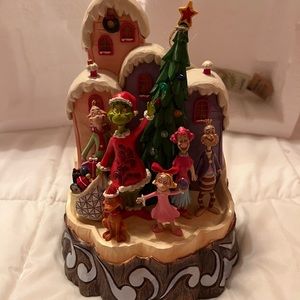 Grinch Lighted Carved by Heart Figurine